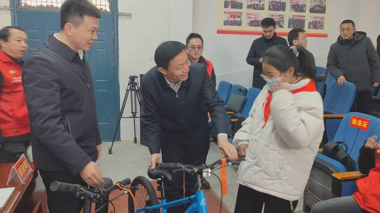 新闻封面图